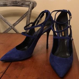 AUTHENTIC Nicholas Kirkwood suede pumps size 41